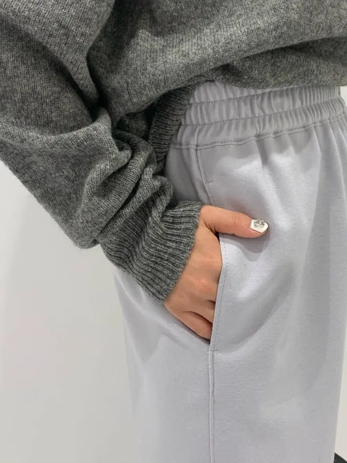 BEIGE， アライ コーディネート画像