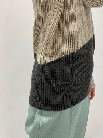 BEIGE， R.A コーディネート画像