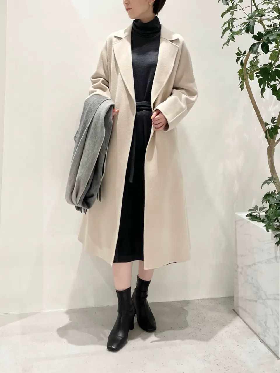 BEIGE， 小泉 コーディネート画像