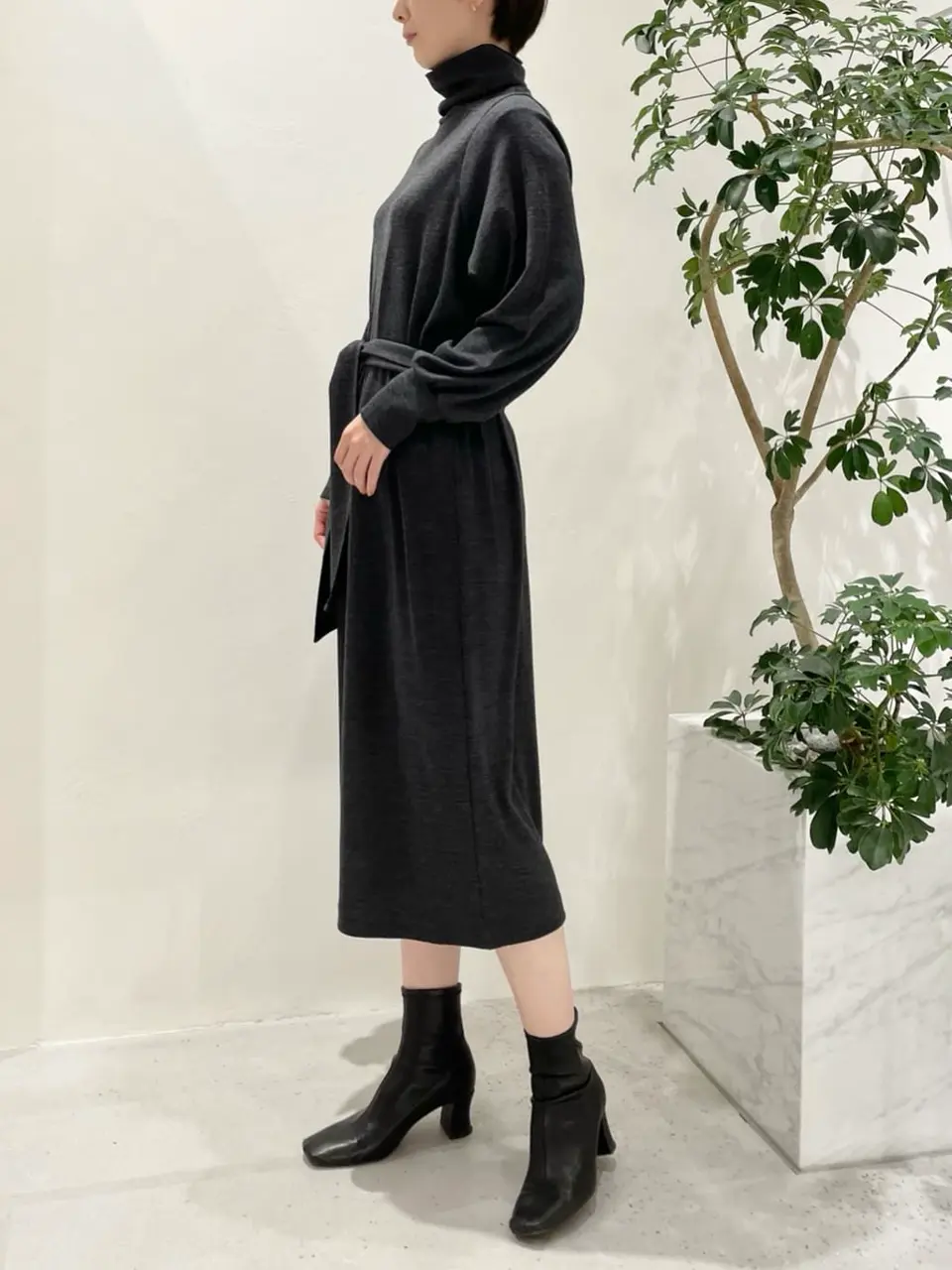 BEIGE， 小泉 コーディネート画像