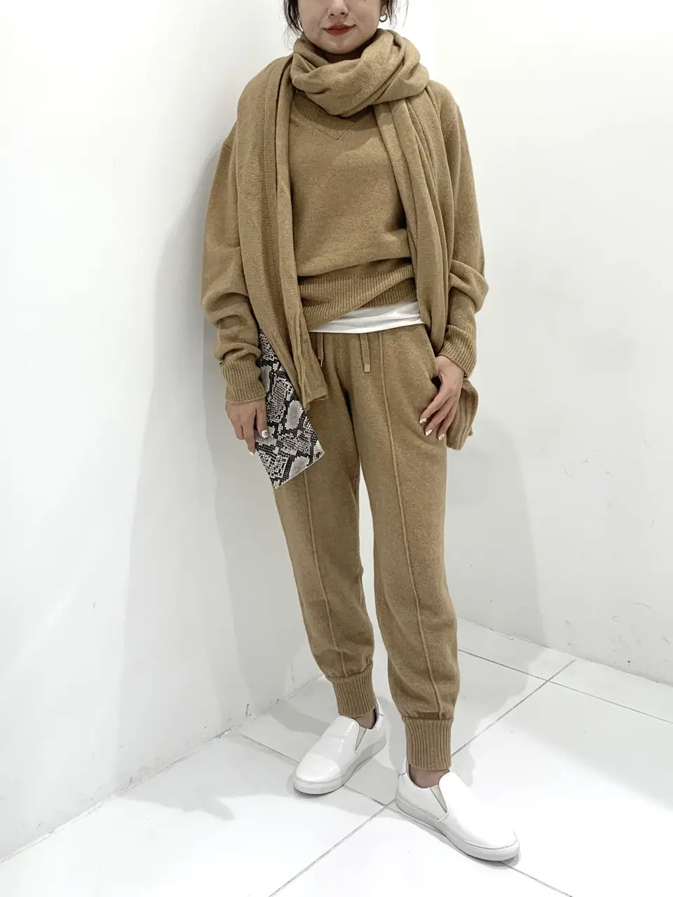 BEIGE， アライ コーディネート画像