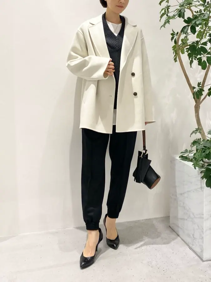 BEIGE， R.A コーディネート画像