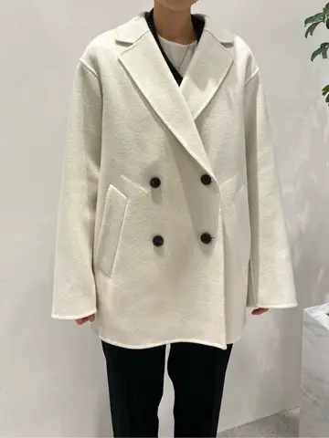 BEIGE， R.A コーディネート画像