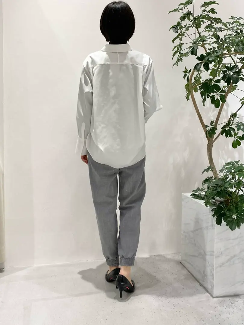 BEIGE， R.A コーディネート画像