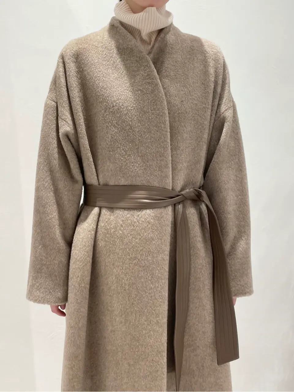 BEIGE， 小泉 コーディネート画像