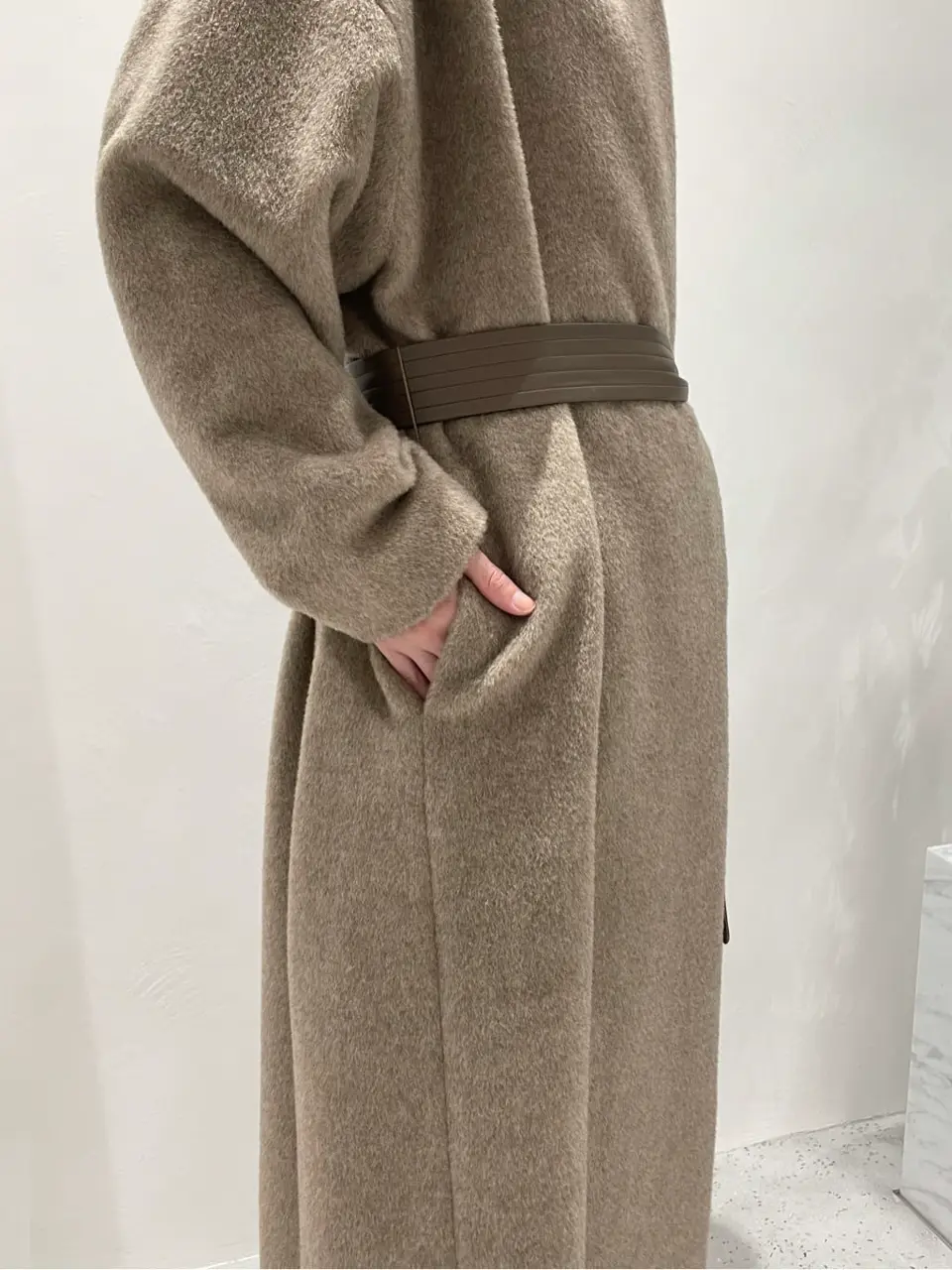 BEIGE， 小泉 コーディネート画像