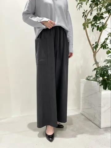 BEIGE， 小泉 コーディネート画像