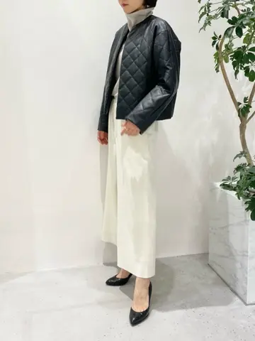 BEIGE， R.A コーディネート画像