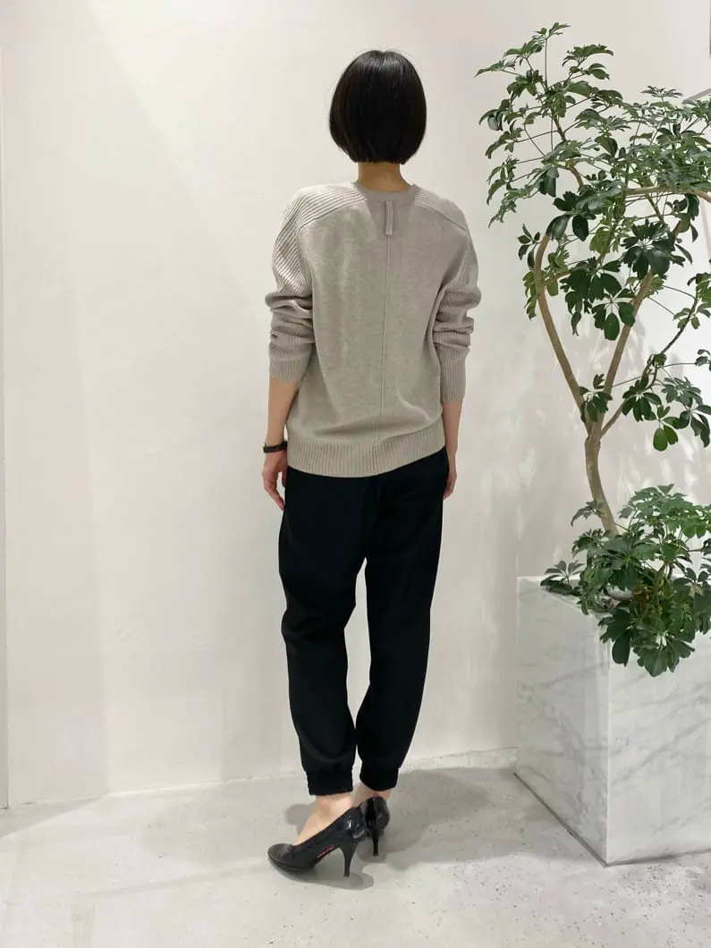 BEIGE， R.A コーディネート画像