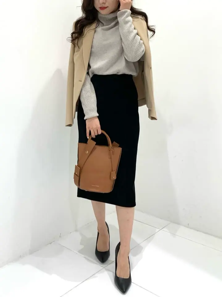 BEIGE， アライ コーディネート画像