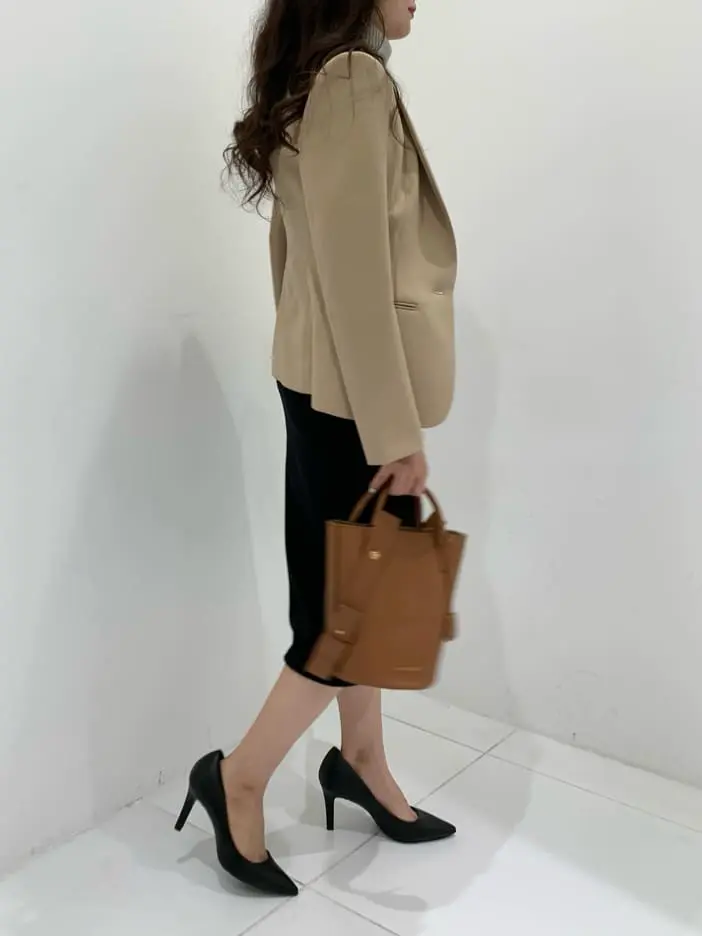 BEIGE， アライ コーディネート画像