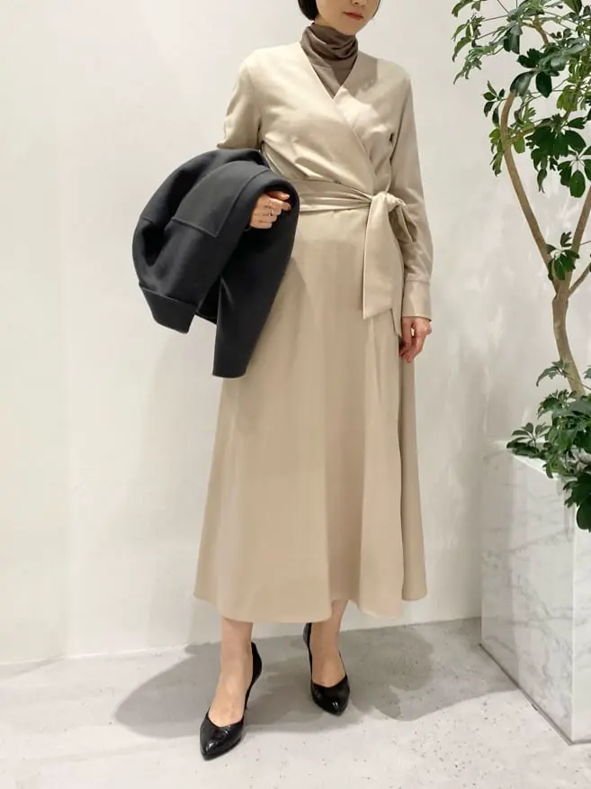 BEIGE， R.A コーディネート画像