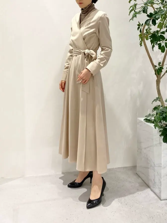 BEIGE， R.A コーディネート画像