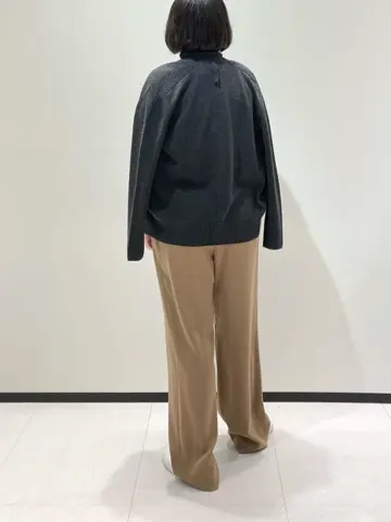 BEIGE， 藤木 コーディネート画像