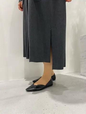 BEIGE， R.A コーディネート画像