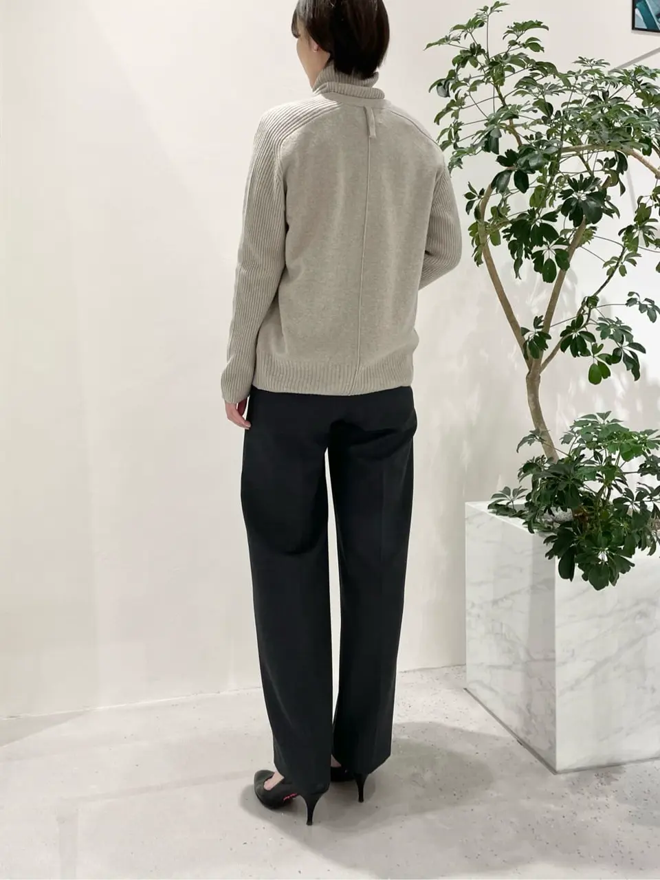 BEIGE， 小泉 コーディネート画像