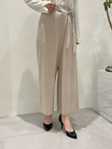 BEIGE， 小泉 コーディネート画像