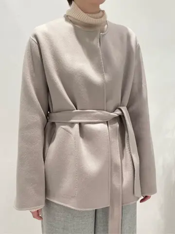 BEIGE， 小泉 コーディネート画像