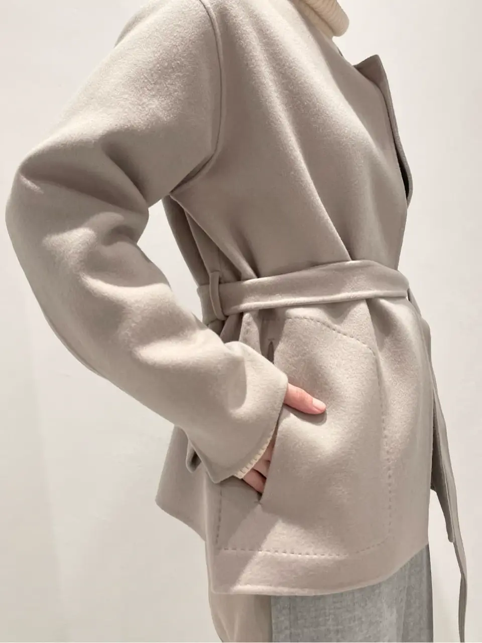 BEIGE， 小泉 コーディネート画像