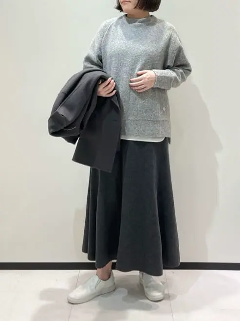 BEIGE， 藤木 コーディネート画像