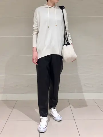 BEIGE， スタッフ コーディネート画像