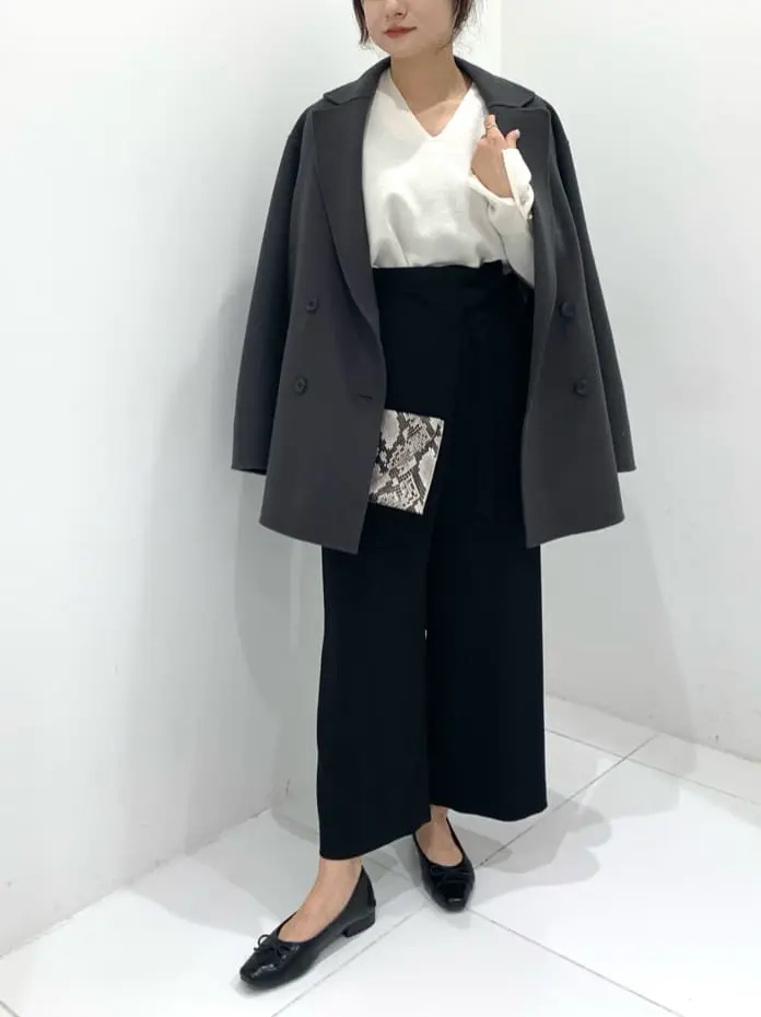 BEIGE， アライ コーディネート画像