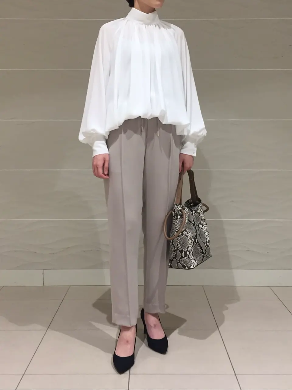 BEIGE， スタッフ コーディネート画像