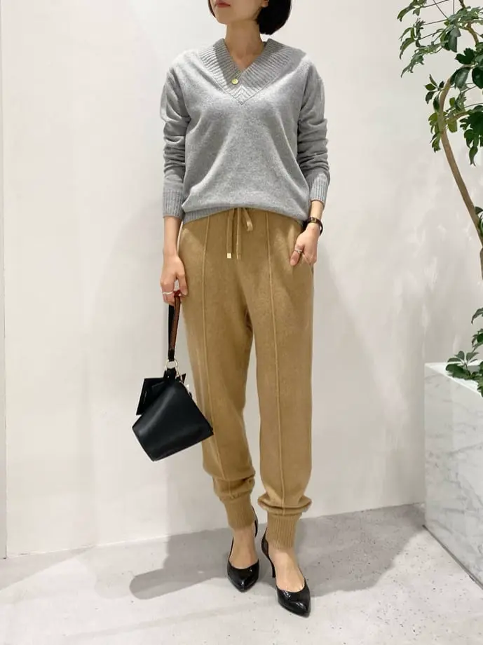 BEIGE， R.A コーディネート画像