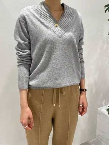 BEIGE， R.A コーディネート画像