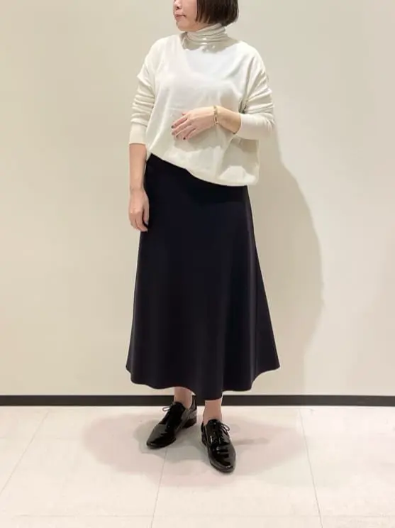 BEIGE， 藤木 コーディネート画像