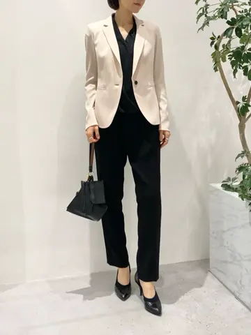 BEIGE， R.A コーディネート画像