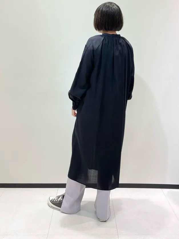 BEIGE， 藤木 コーディネート画像