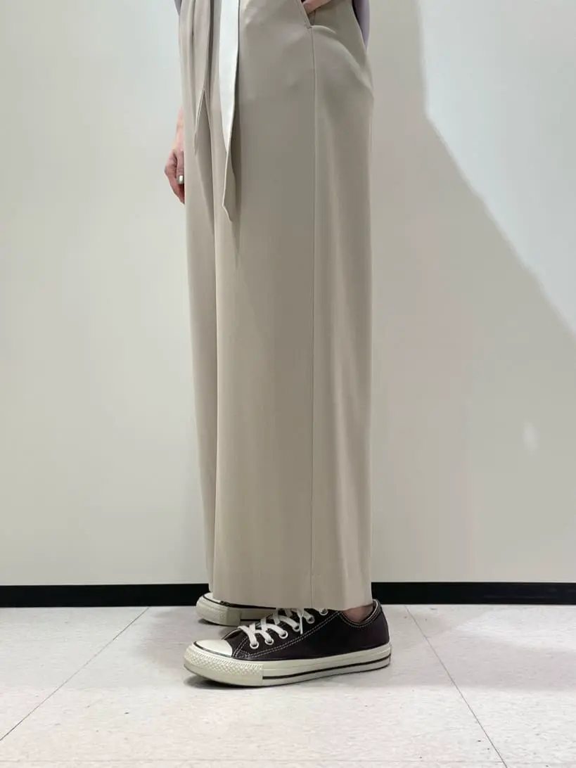 BEIGE， 藤木 コーディネート画像