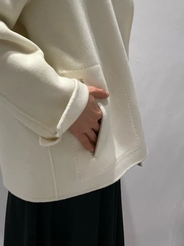 BEIGE， R.A コーディネート画像