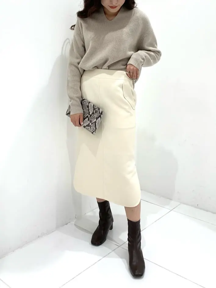 BEIGE， アライ コーディネート画像