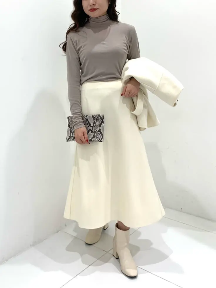 BEIGE， アライ コーディネート画像