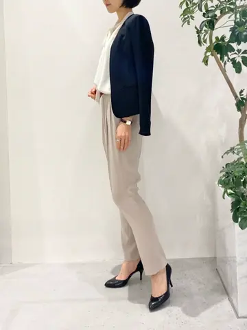 BEIGE， R.A コーディネート画像