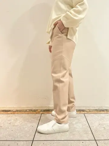 BEIGE， 藤木 コーディネート画像