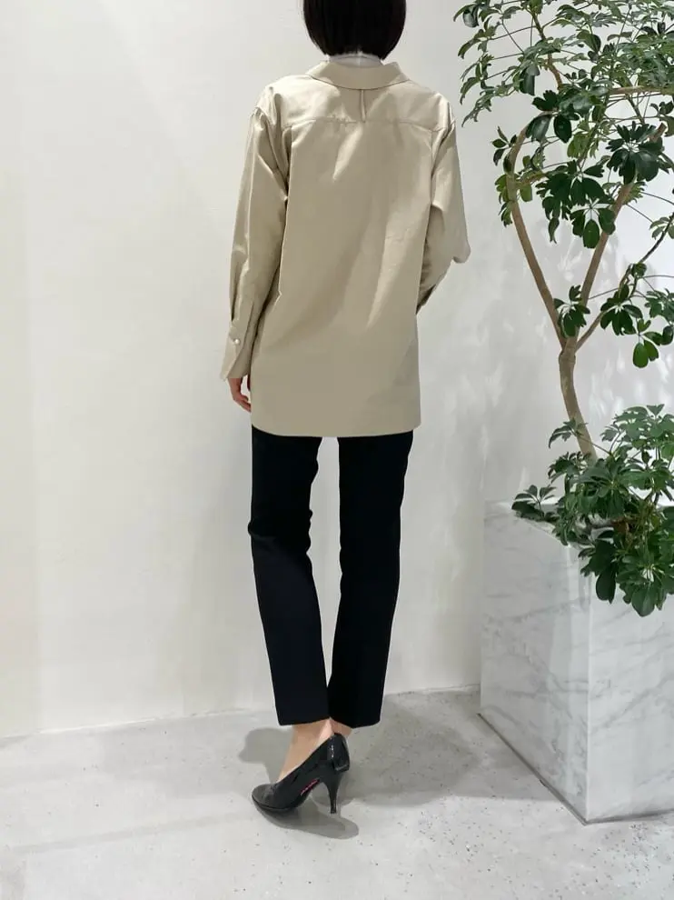 BEIGE， R.A コーディネート画像