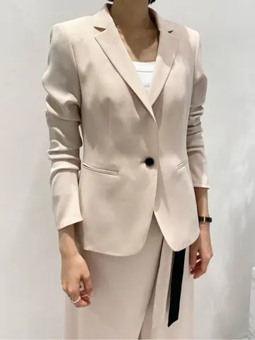 BEIGE， R.A コーディネート画像