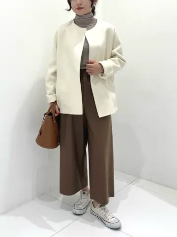 BEIGE， アライ コーディネート画像