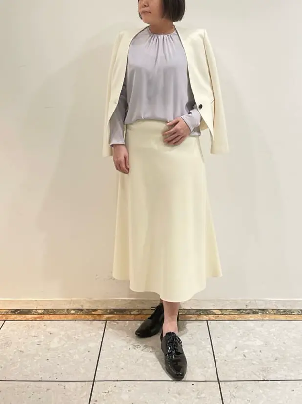 BEIGE， 藤木 コーディネート画像