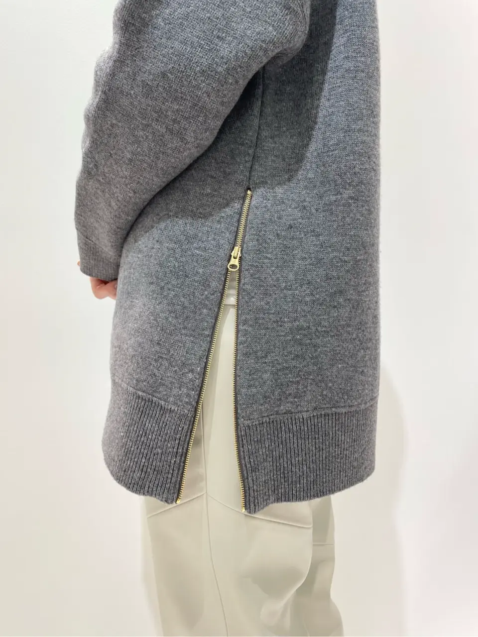 BEIGE， 藤木 コーディネート画像