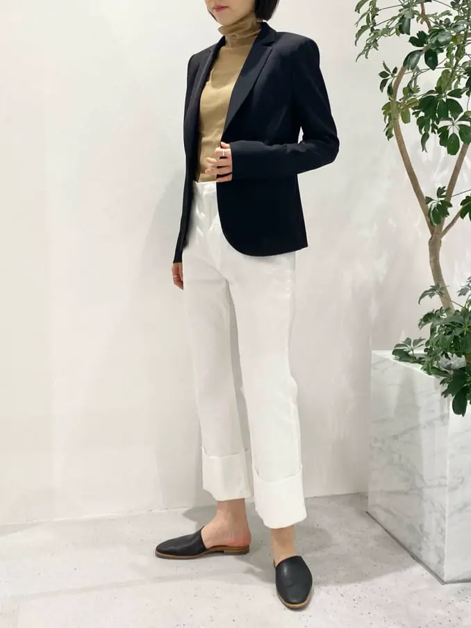 BEIGE， R.A コーディネート画像