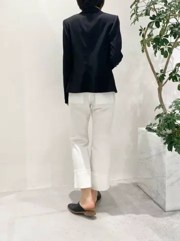 BEIGE， R.A コーディネート画像