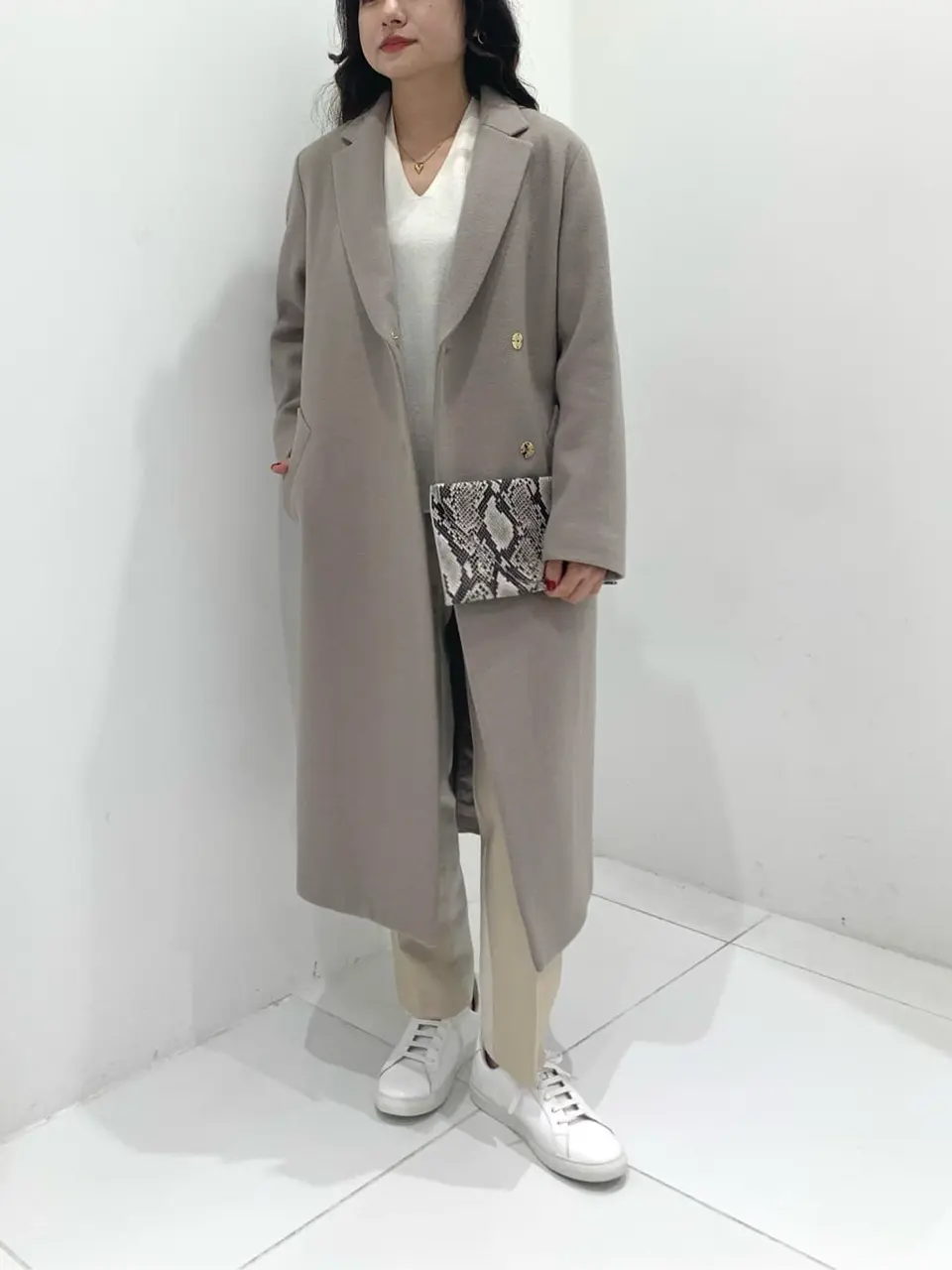 BEIGE， アライ コーディネート画像