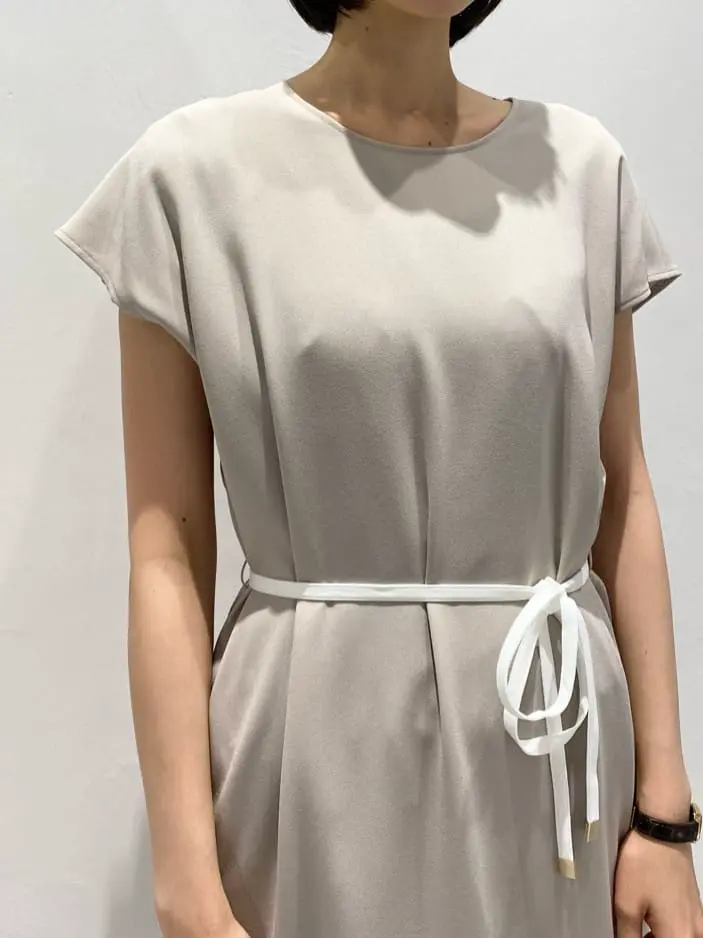 BEIGE， R.A コーディネート画像