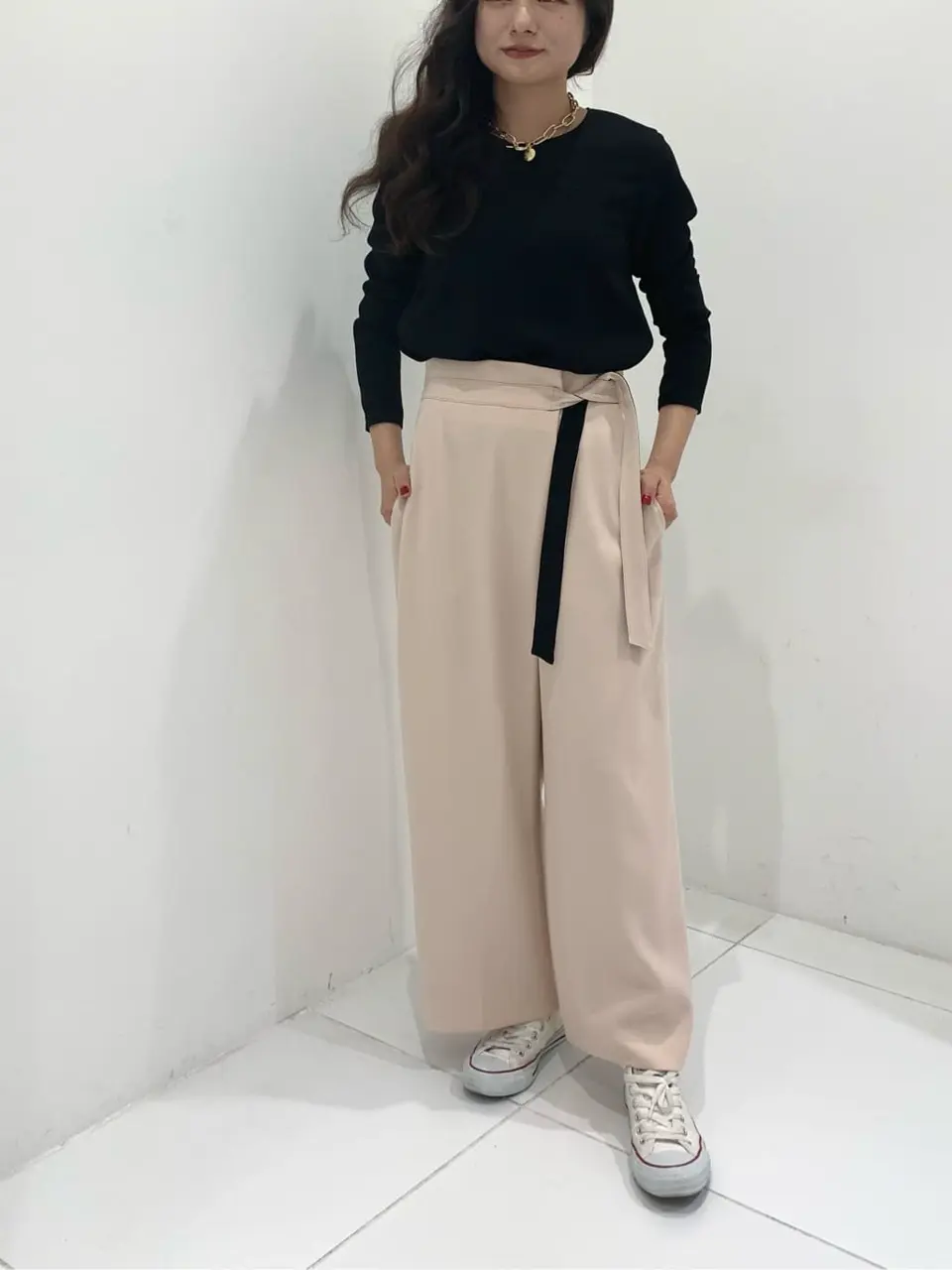 BEIGE， アライ コーディネート画像