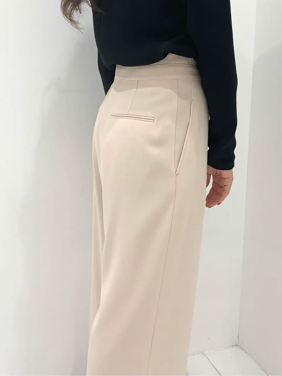 BEIGE， アライ コーディネート画像