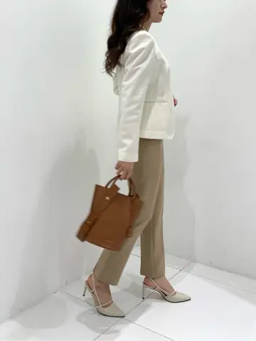 BEIGE， アライ コーディネート画像